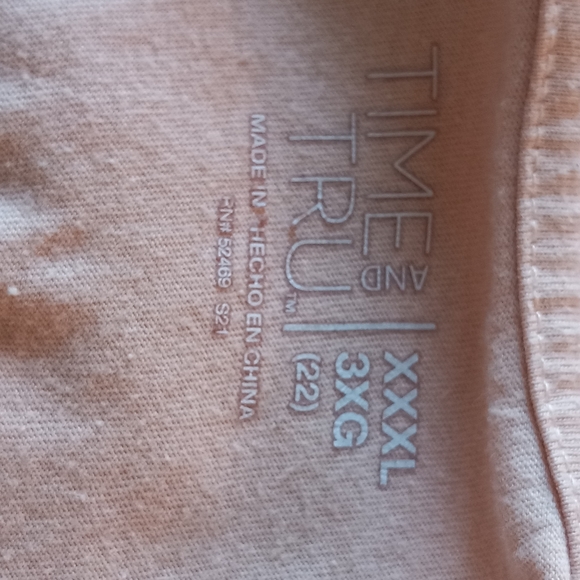 🐮 🐄 Plus Size Short Sleeve T-Shirt - Picture 6 of 6